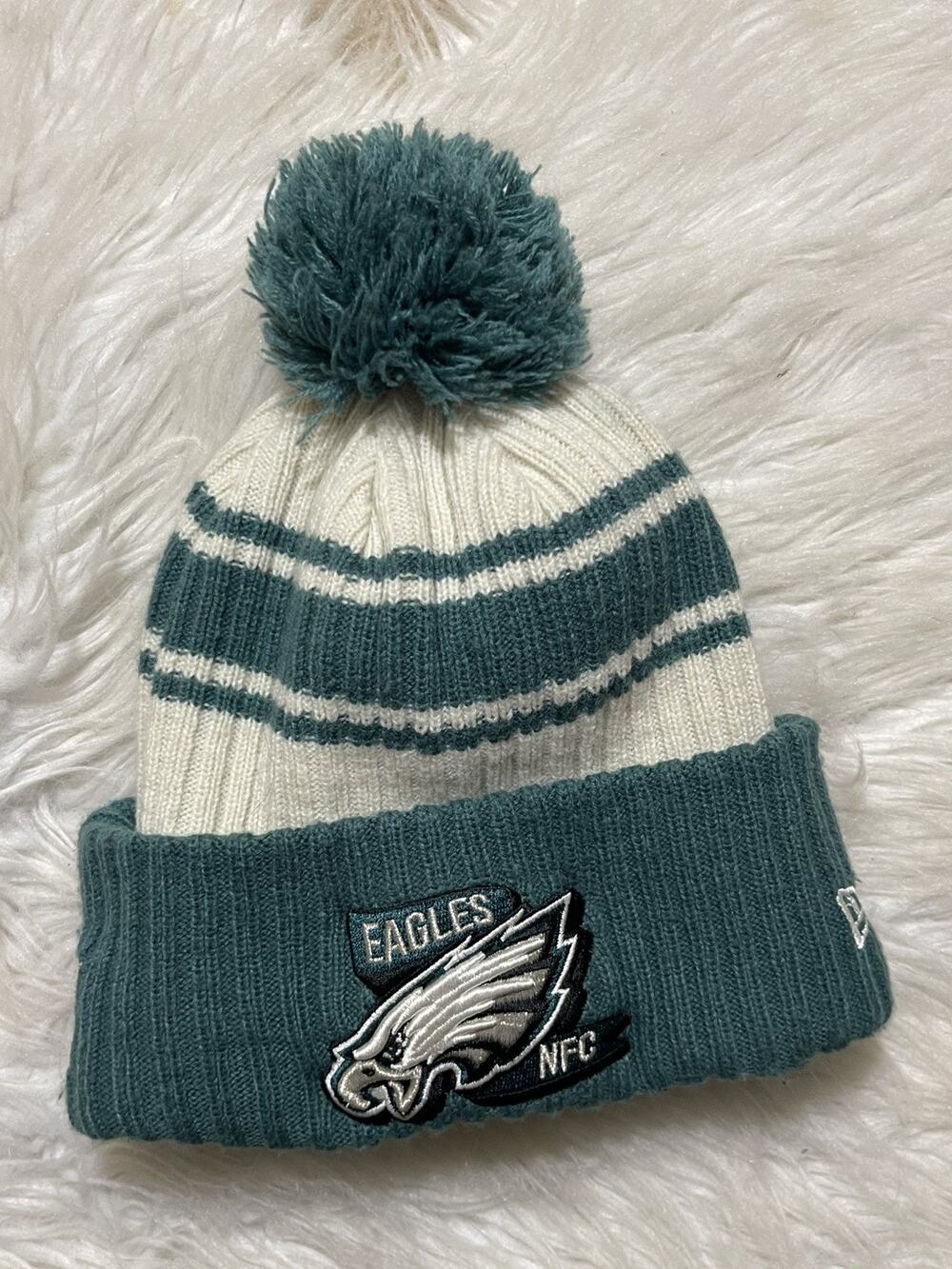 New Era Philadelphia Eagles NFL Logo Football Beanie Cap Hat Cuff Stripes Men